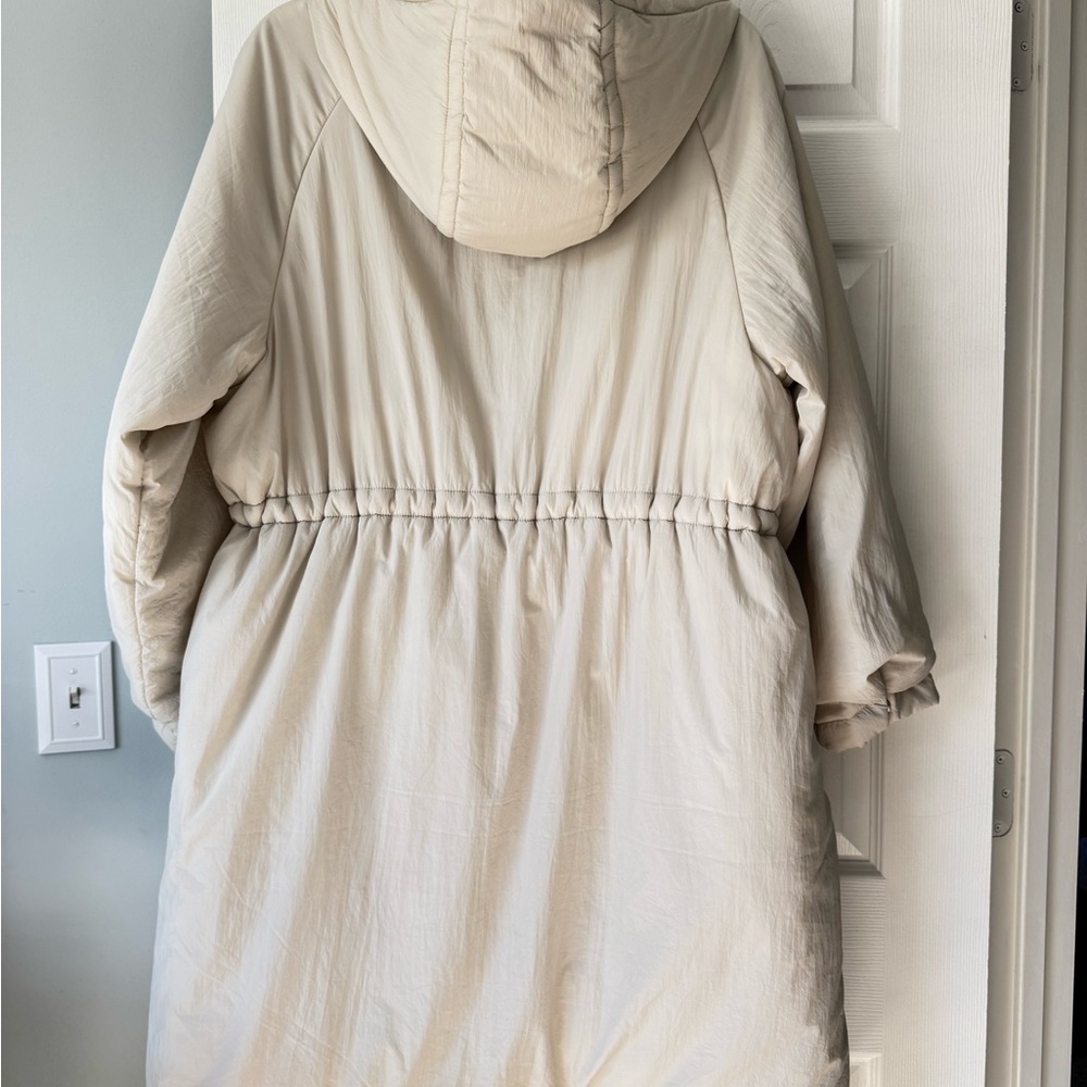 Varley Elle Light Padded Nylon Parka Nwt Light beige Small (easily fits medium) - Picture 6 of 14